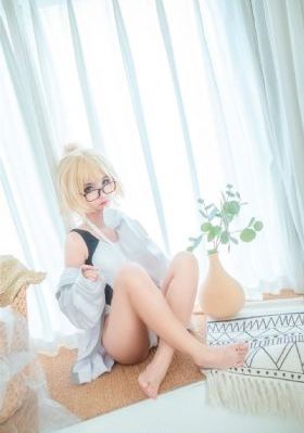 美女欧美魔性舞蹈_高清最新电影在线观看